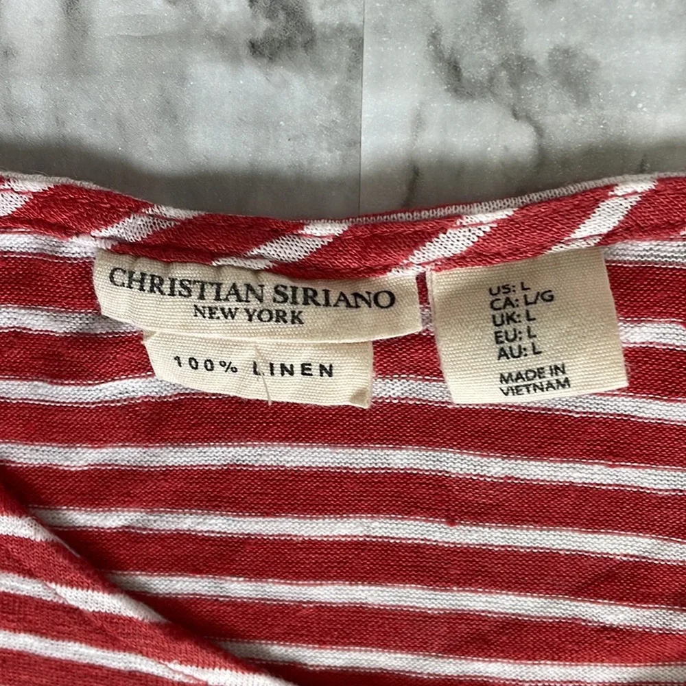 Christian Siriano New York | Women’s large 100% linen Rounded hem striped top - Picture 2 of 8